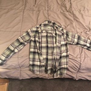 MOSSIMO BUTTON DOWN